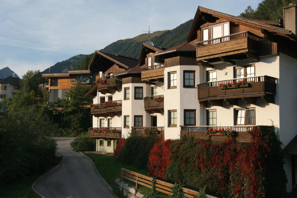Tauernappartements Kircherhof Matrei in Osttirol Exterior foto